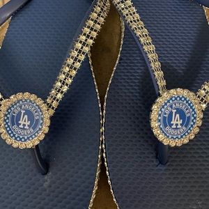 Los Angeles dodgers flip flops